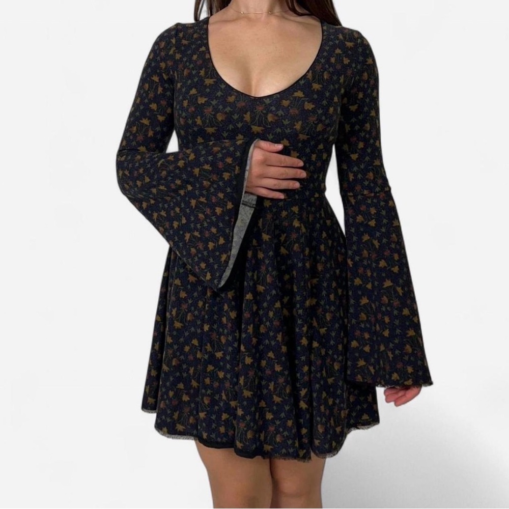 Kimchi Blue Navy Blue and Gold Long Sleeve Dress size S